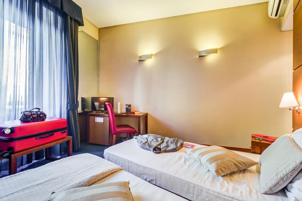 Rovati Guesthouse Рим Экстерьер фото