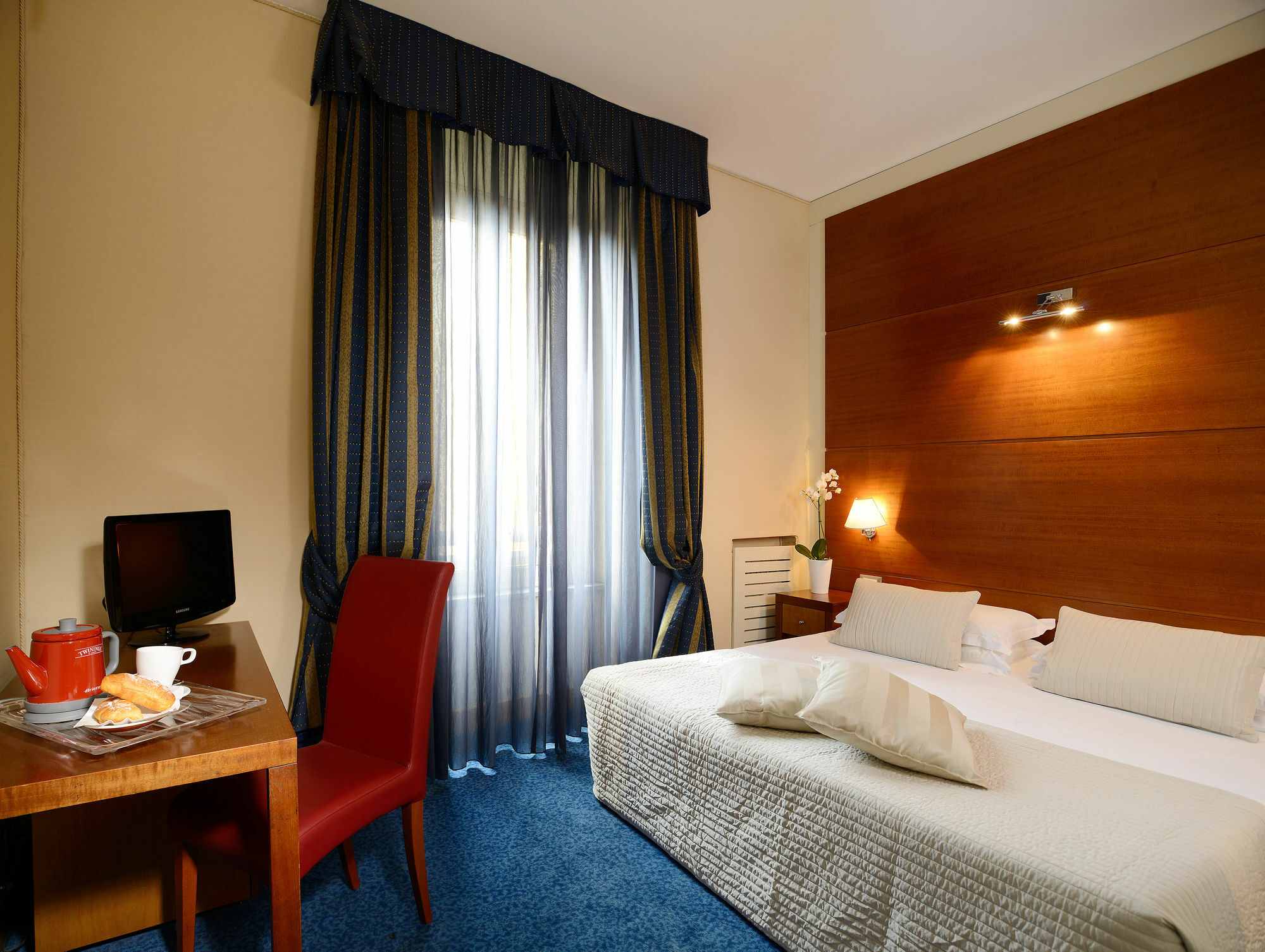 Rovati Guesthouse Рим Экстерьер фото